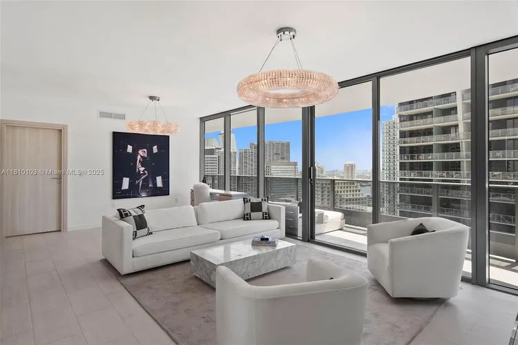 Brickell Flatiron #4209 image #7