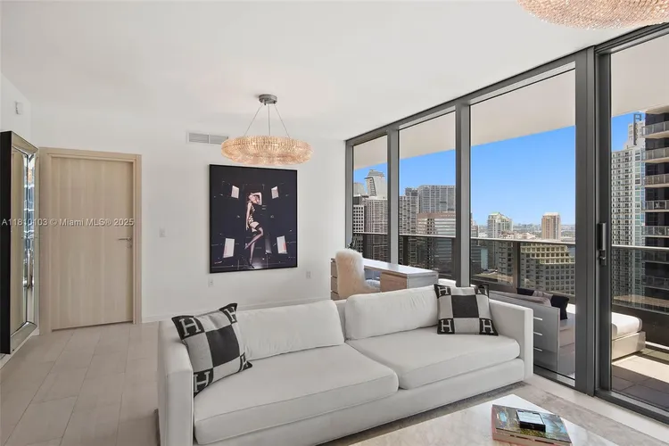 Brickell Flatiron #4209 image #9