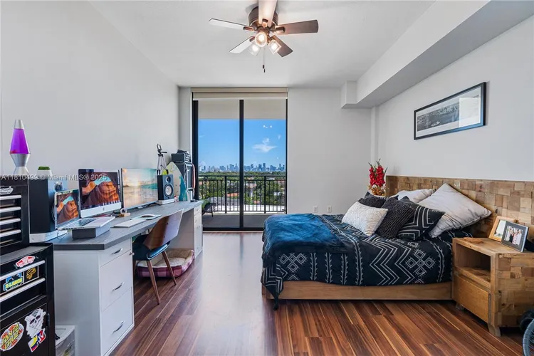 1300 Ponce #705 image #16