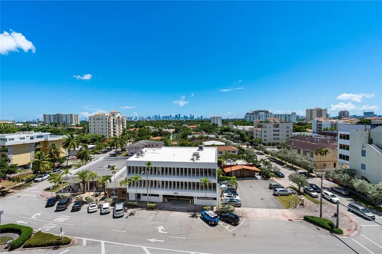 1300 Ponce #705 image #25