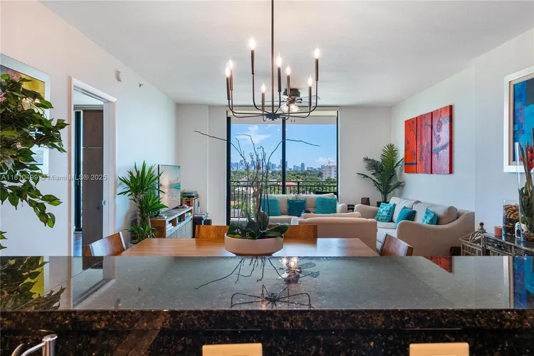 1300 Ponce #705 image #9