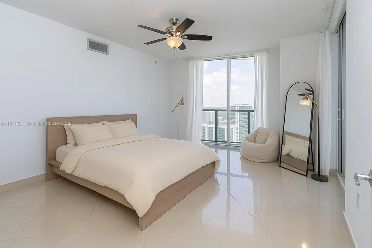 La Perla #3207 image #14