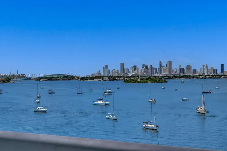 Capri Marina Grande #702 image #8