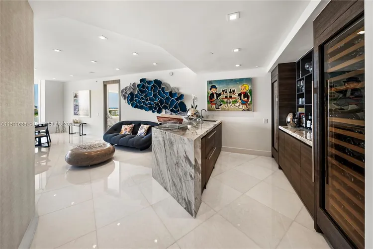 ICON South Beach #1007 image #15