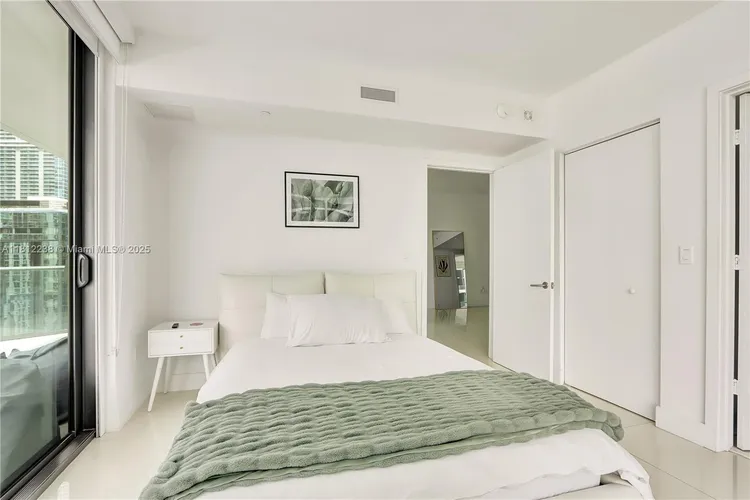 Dua Miami (SLS Hotel and Residences) #1610 image #13