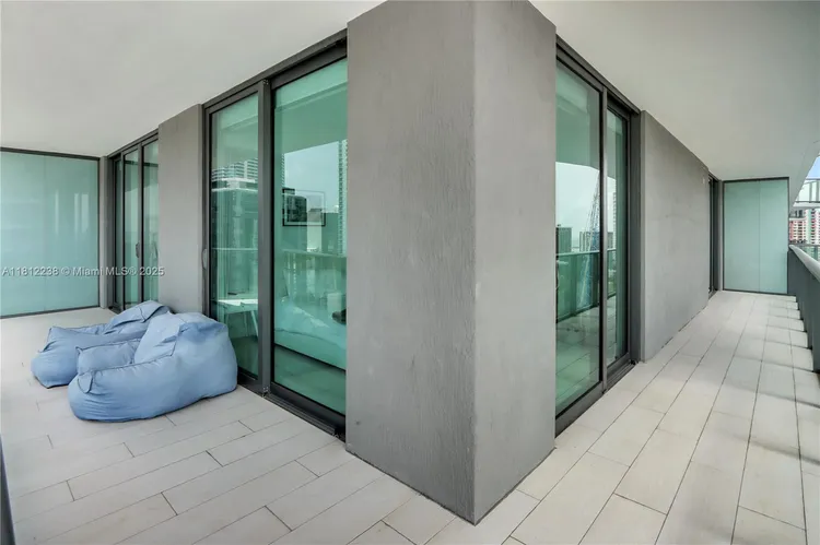 Dua Miami (SLS Hotel and Residences) #1610 image #17