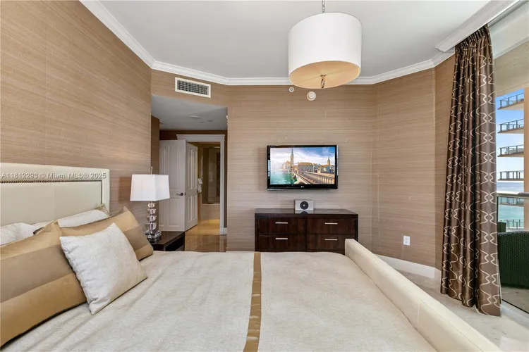 Acqualina #1706 image #24