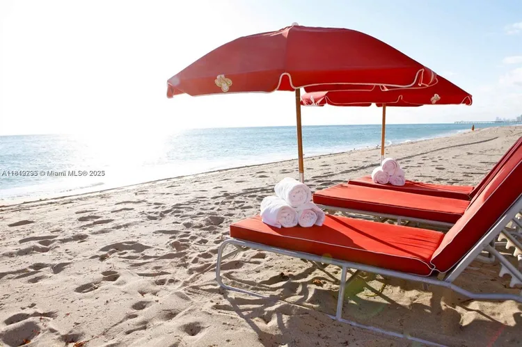 Acqualina #1706 image #37