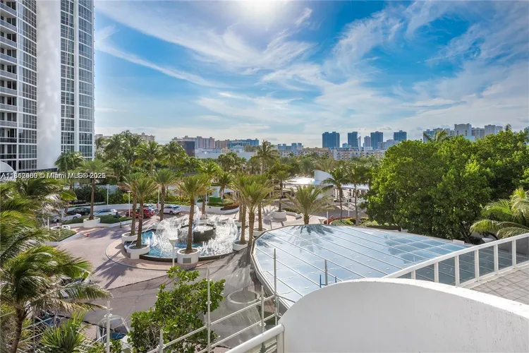 Trump Royale #608 image #16