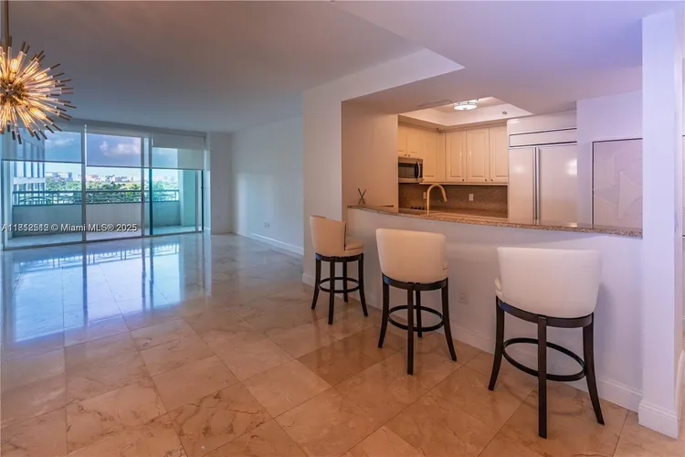 Ritz-Carlton Coconut Grove #705 image #12