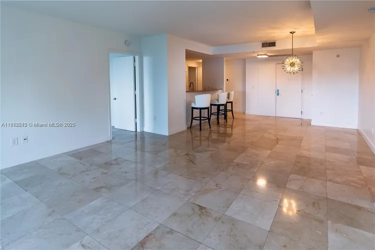 Ritz-Carlton Coconut Grove #705 image #15