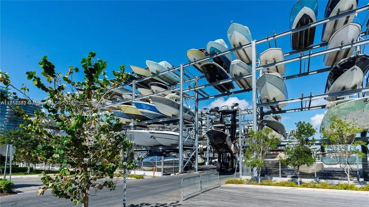 Ritz-Carlton Coconut Grove #705 image #22