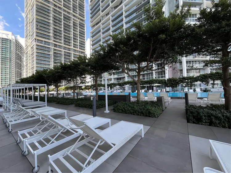 Icon Brickell II #1710 image #19