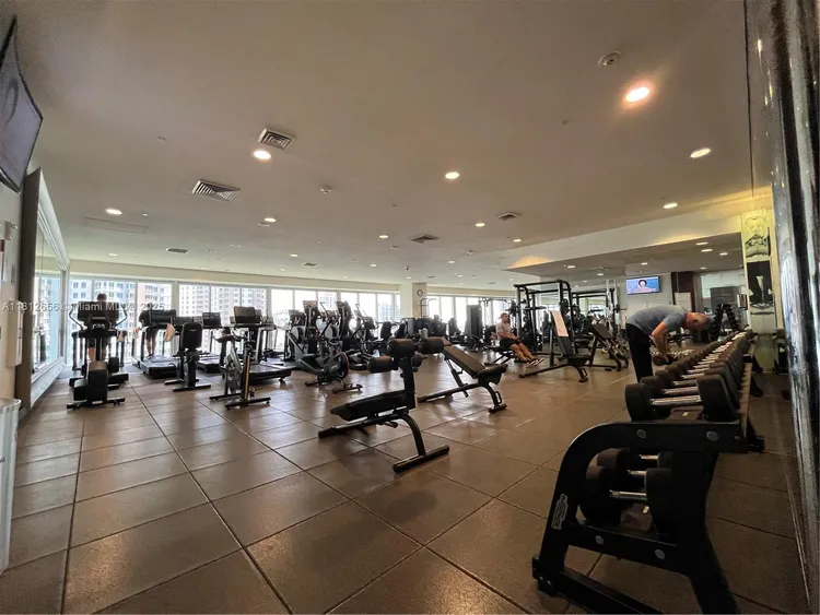 Icon Brickell II #1710 image #22