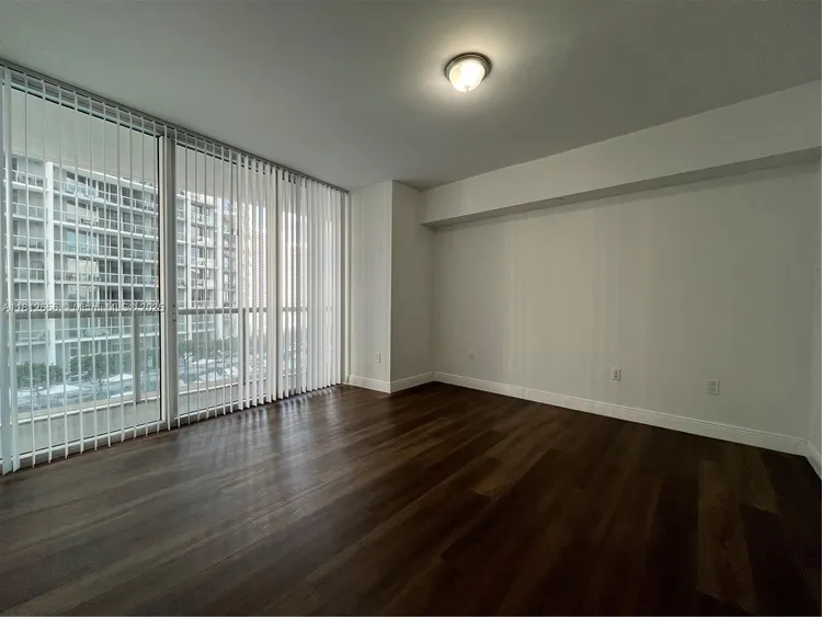 Icon Brickell II #1710 image #7