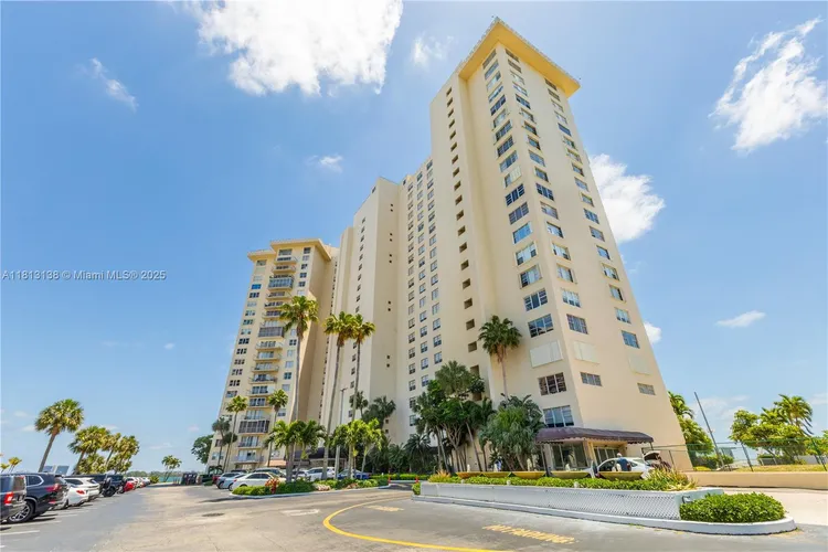 The Jockey Club I #16G image #27