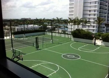 W South Beach #707 image #18
