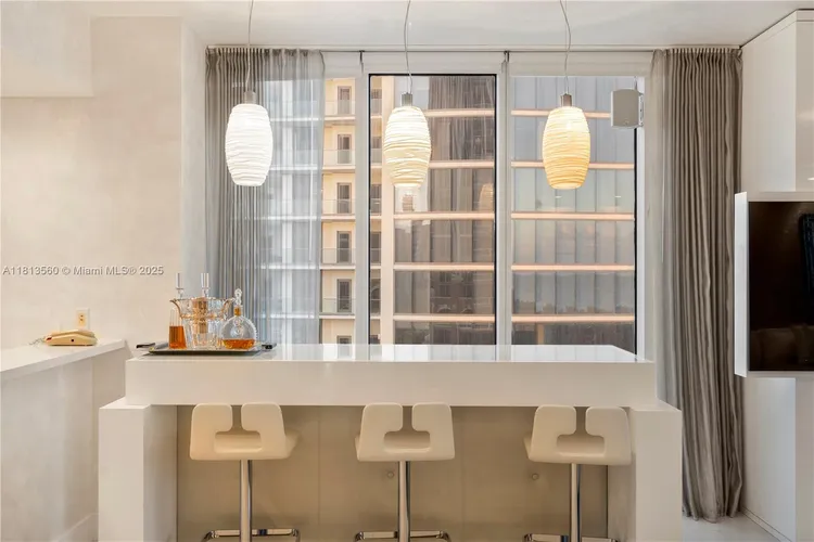 Acqualina #801 image #9