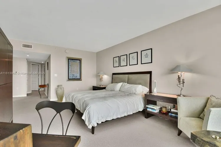 Porto Vita South Tower #1701 image #17