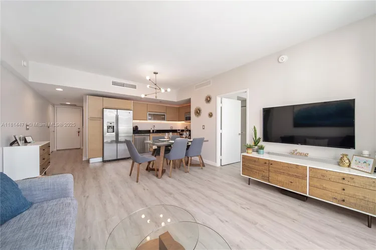 The Plaza on Brickell North #1407 image #12