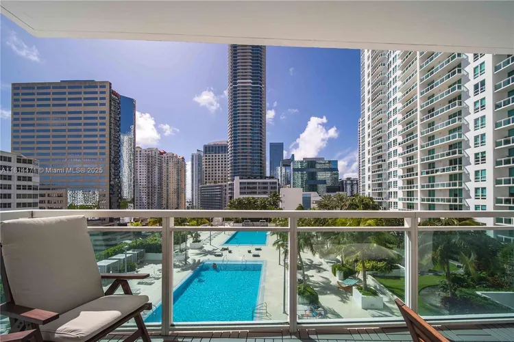 The Plaza on Brickell North #1407 image #18