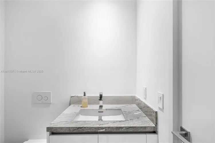 Missoni Baia #1106 image #15