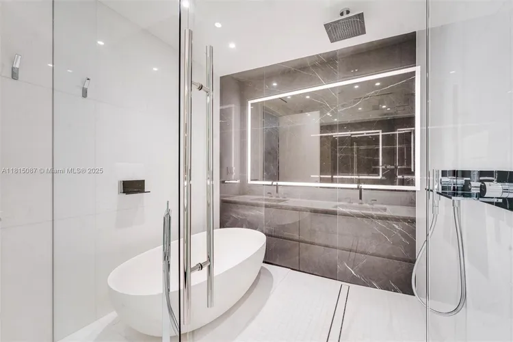 Aston Martin Residences #2002 image #11