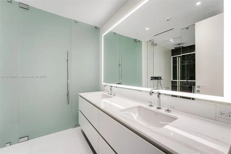 Aston Martin Residences #2002 image #12