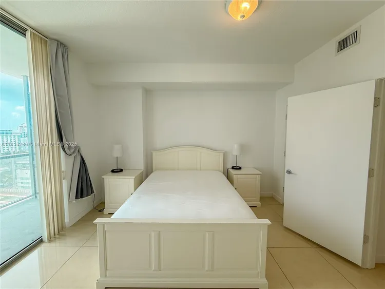 Axis #1603-S image #15