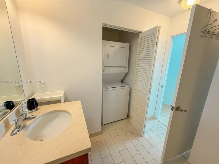 Axis #1603-S image #19