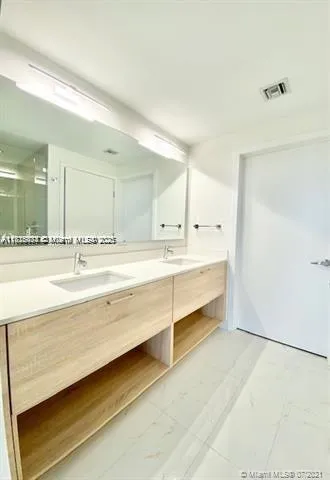 The Harbour #702 image #24