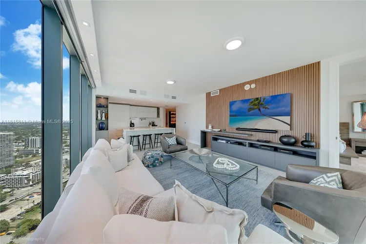 Paraiso Bay #4701 image #12