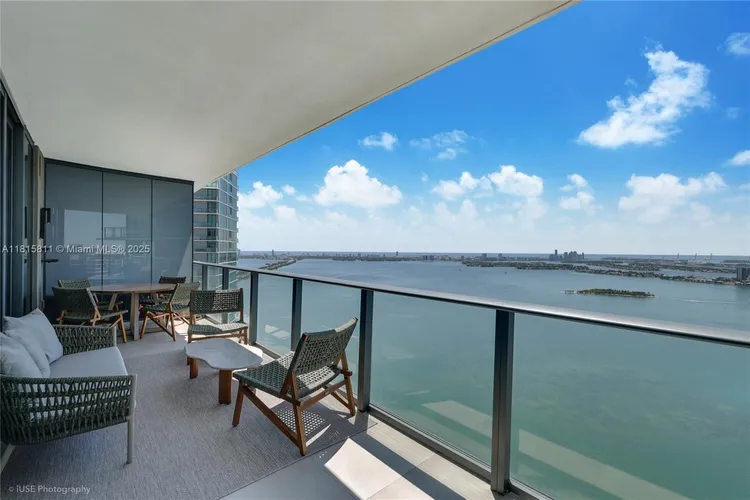 Paraiso Bay #4701 image #18