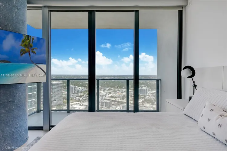 Paraiso Bay #4701 image #27