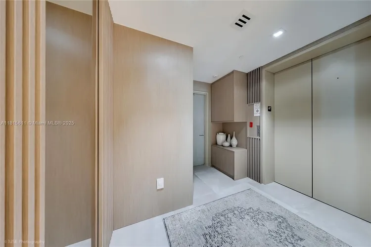 Paraiso Bay #4701 image #35