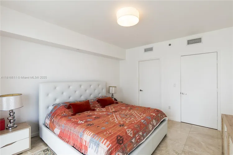 Icon Brickell I #3512 image #13