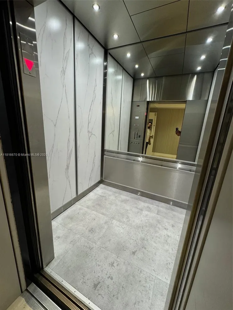 One Village Place #910 image #20