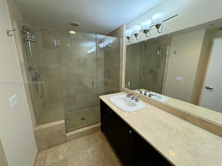 One Village Place #910 image #8