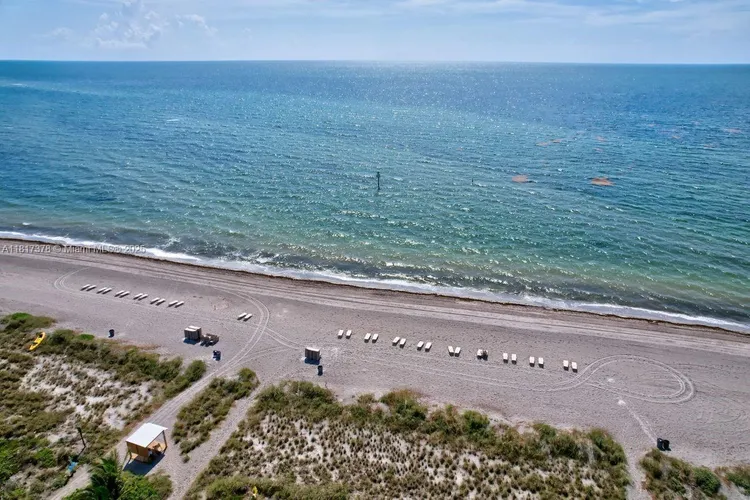 Key Colony I - Tidemark #200 image #19