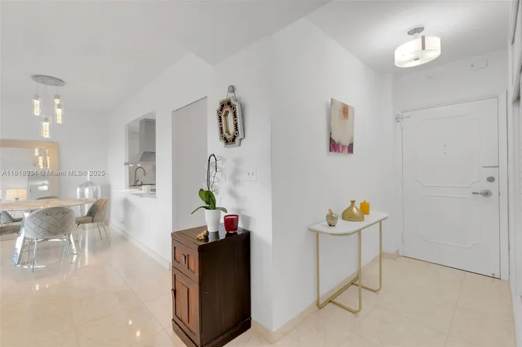 Coral Ridge Towers North #1221 image #12