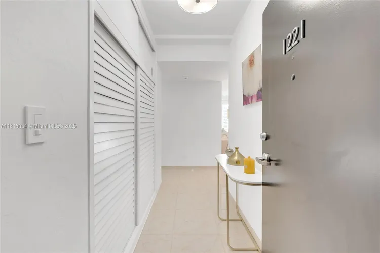 Coral Ridge Towers North #1221 image #29