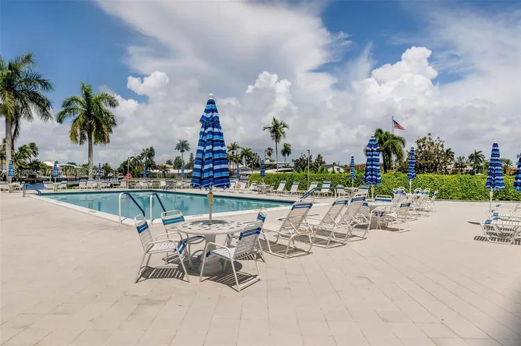 Coral Ridge Towers North #1221 image #30