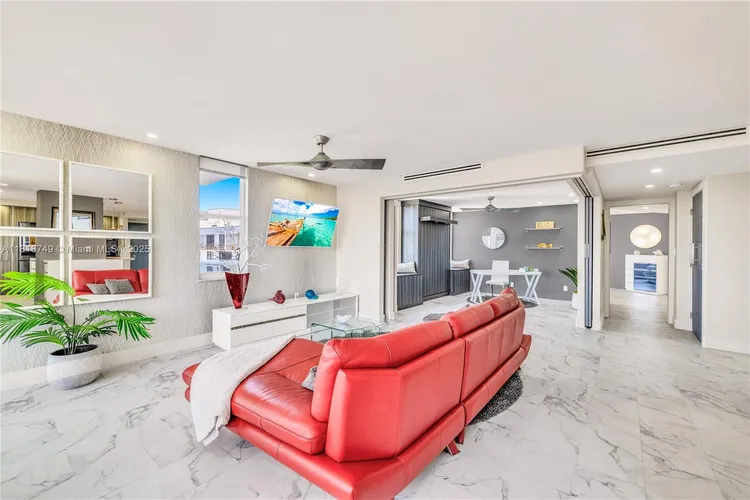 Berkley South #17A image #17