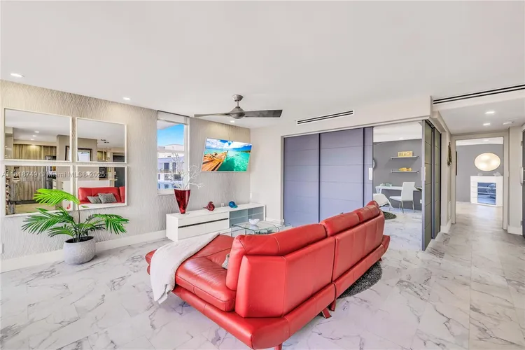 Berkley South #17A image #18