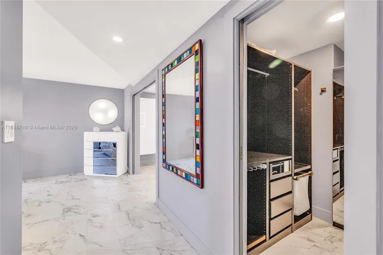 Berkley South #17A image #29