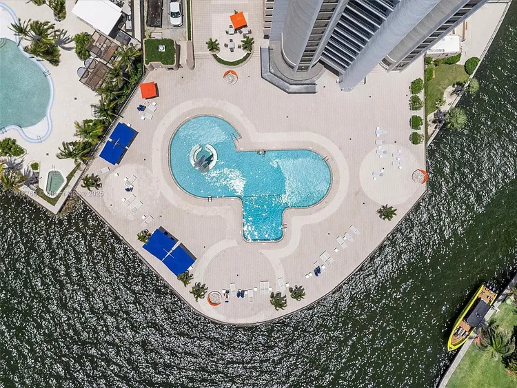 Cricket Club Miami #1103 image #47