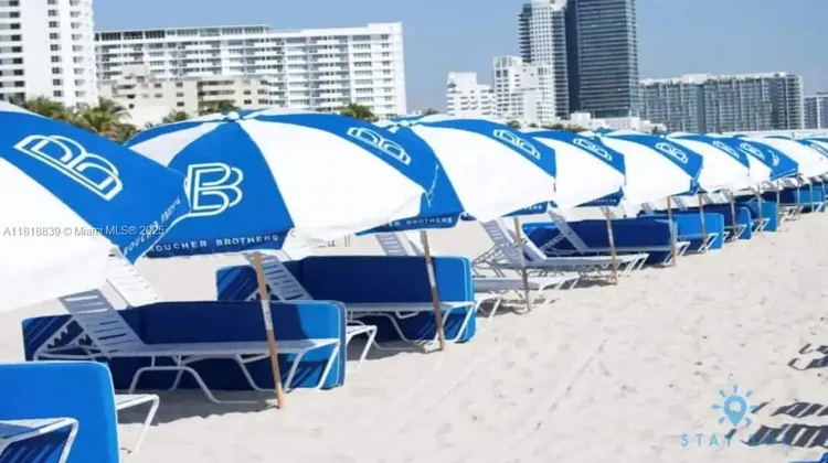 Costa Hollywood #N529 image #32