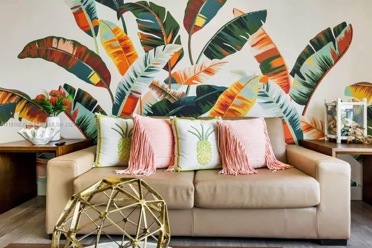 Costa Hollywood #N529 image #6