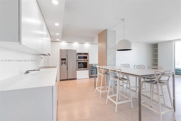 Floridian #2807 image #12