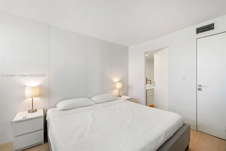 Floridian #2807 image #23